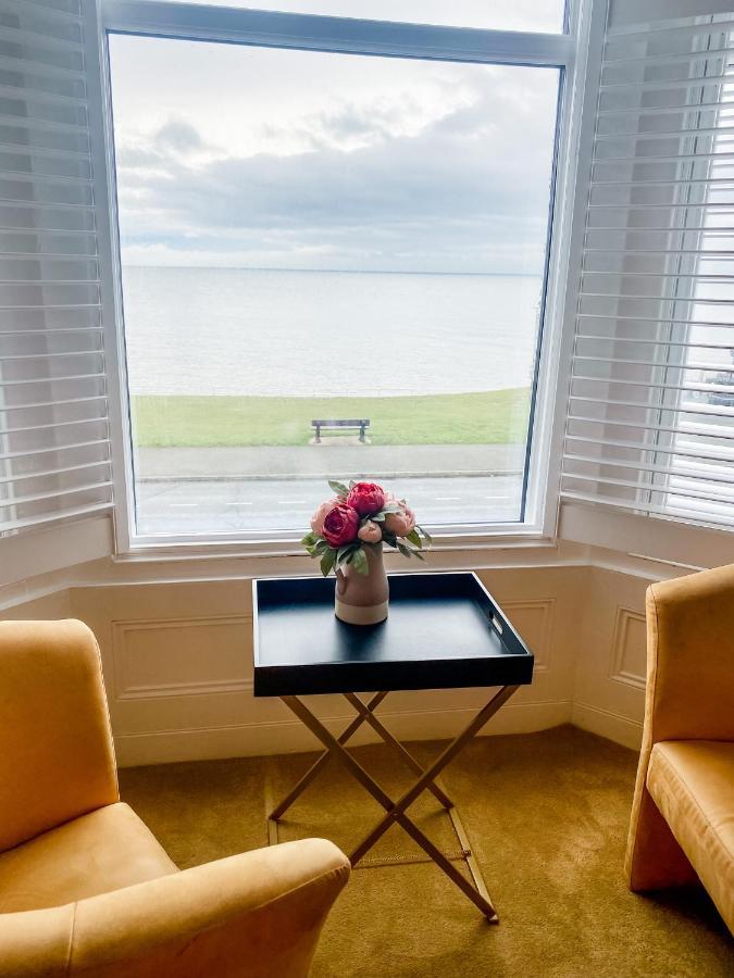 The Promenade Rooms 拉尔 外观 照片